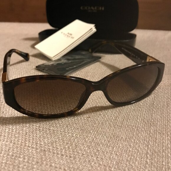 Coach Hope (HC8012) Sunglasses w case & cloth 53-15-140 main image 6